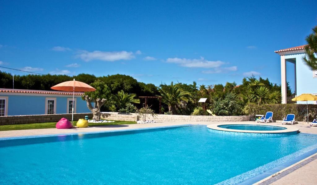 Piscina do Hotel Neptuno Peniche