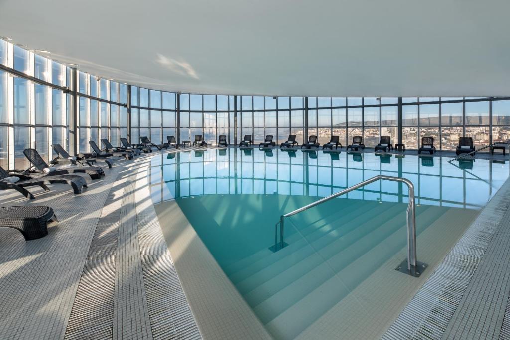 Piscina Interior Figueira da Foz Eurostars Oasis Plaza
